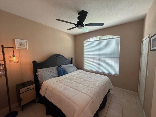 217 36TH STREET NE, Bradenton, FL 34208