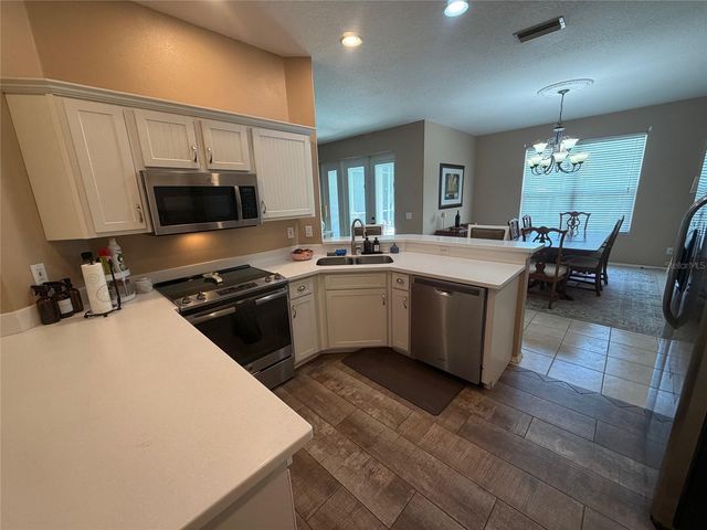 217 36TH STREET NE, Bradenton, FL 34208