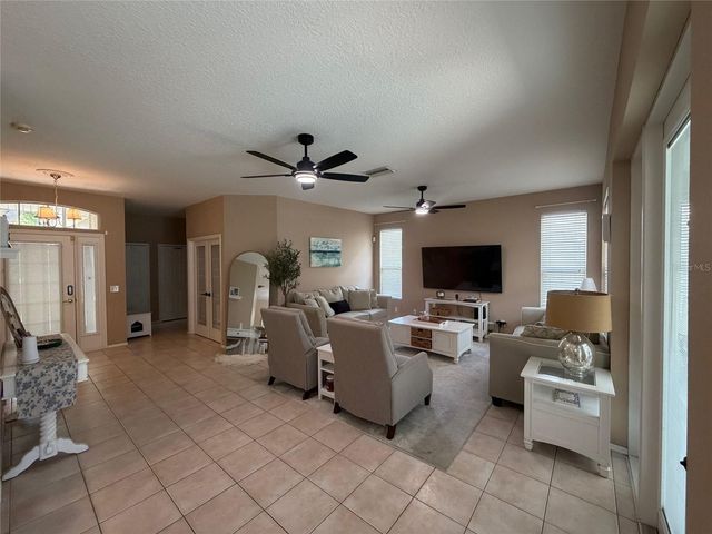 217 36TH STREET NE, Bradenton, FL 34208