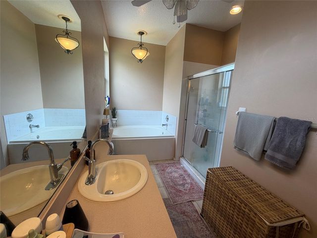 217 36TH STREET NE, Bradenton, FL 34208