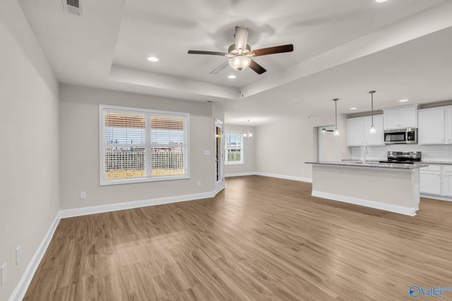 52 Sage Oak Drive, Decatur, AL 35603