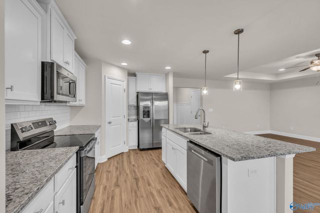 52 Sage Oak Drive, Decatur, AL 35603