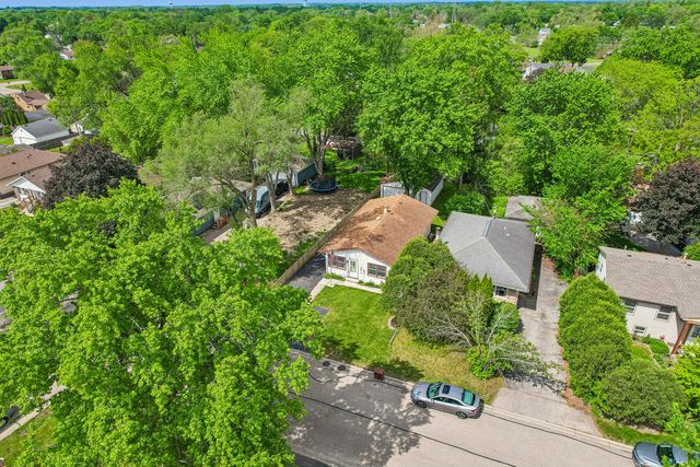 1512 Elm Avenue, Round Lake Beach, IL 60073