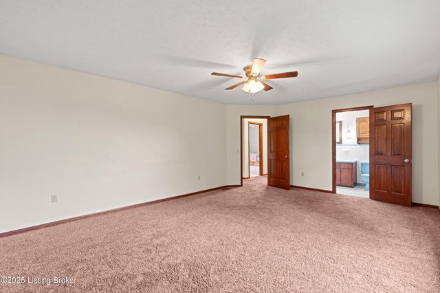 364 Fairview Ln, Shepherdsville, KY 40165