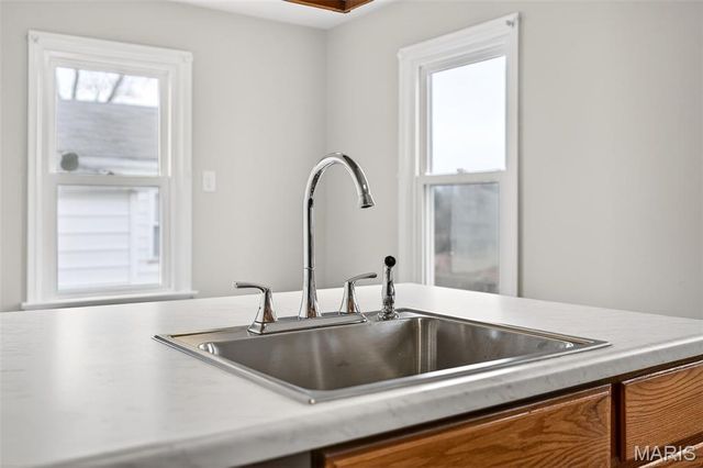 10505 Ewell Drive, St Louis, MO 63137