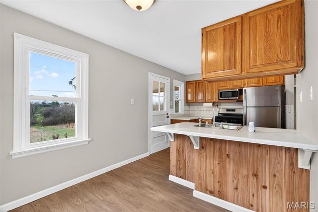 10505 Ewell Drive, St Louis, MO 63137