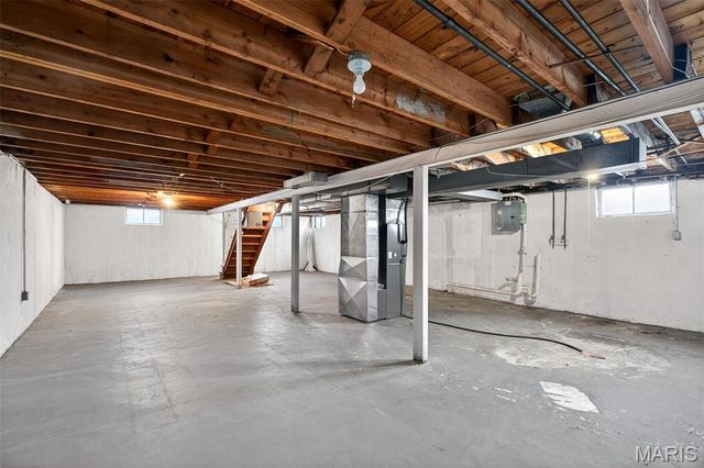 10505 Ewell Drive, St Louis, MO 63137