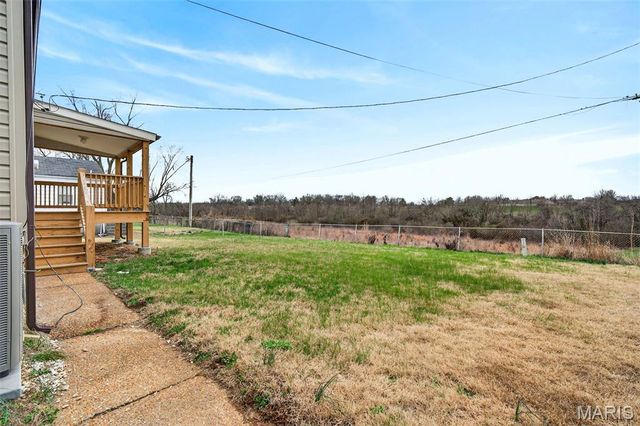 10505 Ewell Drive, St Louis, MO 63137