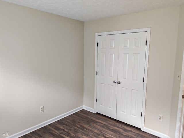 6035 Hayford Court, Indianapolis, IN 46254