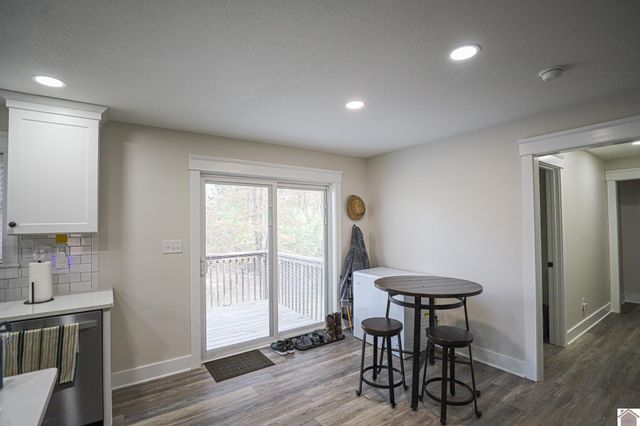 550 Cedar Point Rd, Benton, KY 42025