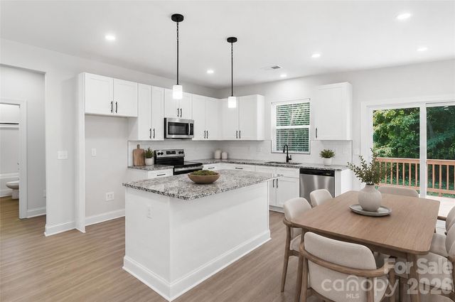 318 Honeywood Lane, Monroe, NC 28110