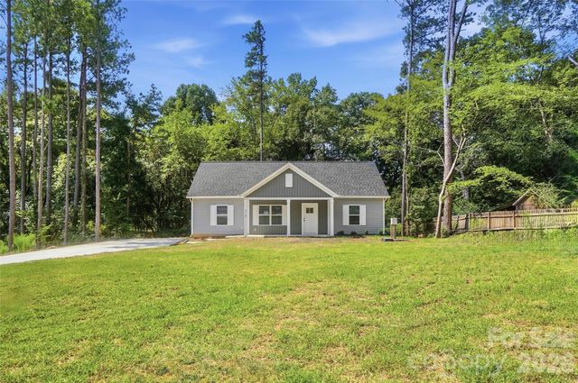 318 Honeywood Lane, Monroe, NC 28110