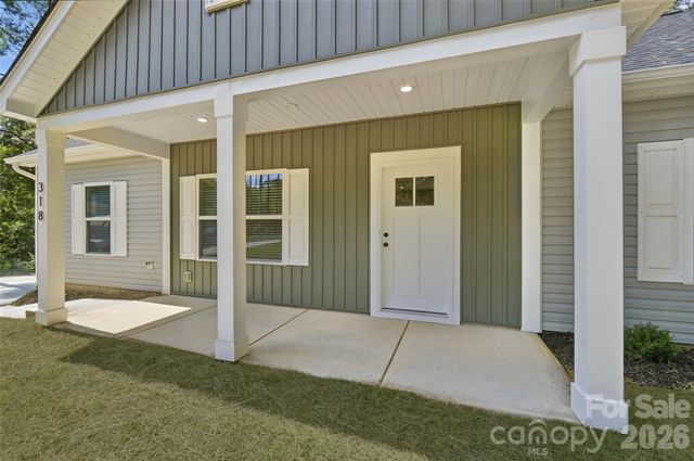 318 Honeywood Lane, Monroe, NC 28110