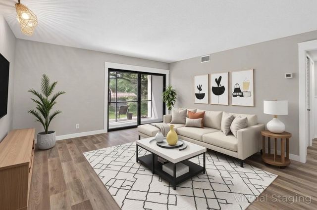 918 SW 9th Street Circle 105, Boca Raton, FL 33486