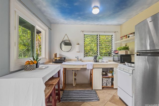 55-497 NE Kamehameha Highway D, Laie, HI 96762