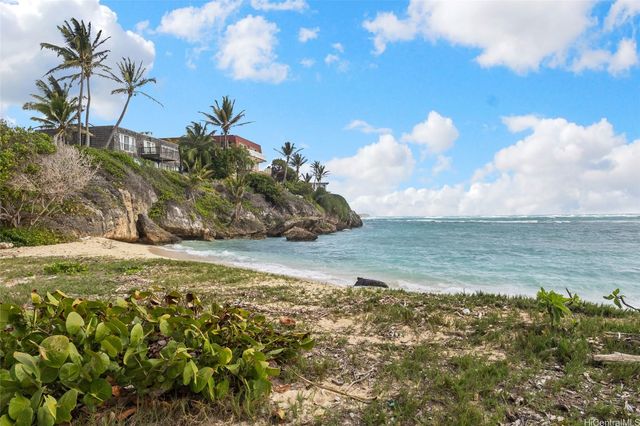 55-497 NE Kamehameha Highway D, Laie, HI 96762