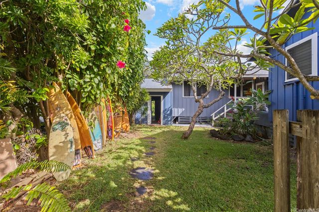 55-497 NE Kamehameha Highway D, Laie, HI 96762