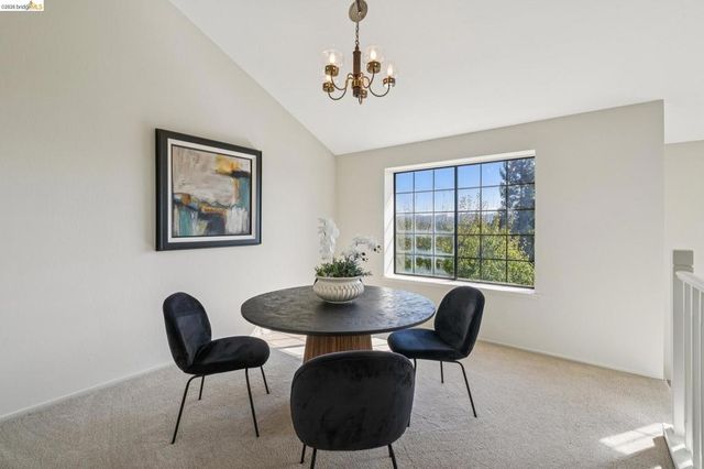 836 Navaronne Way, Concord, CA 94518