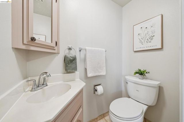 836 Navaronne Way, Concord, CA 94518