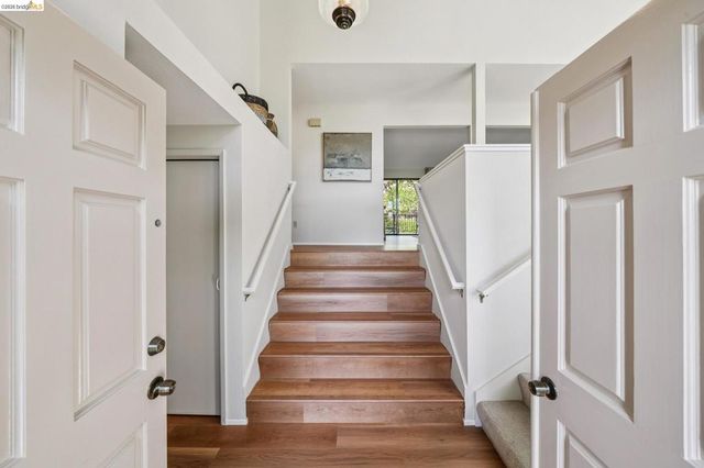 836 Navaronne Way, Concord, CA 94518
