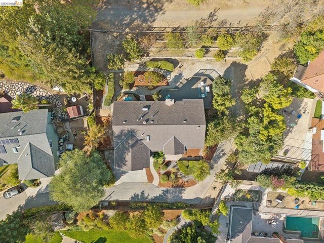 836 Navaronne Way, Concord, CA 94518