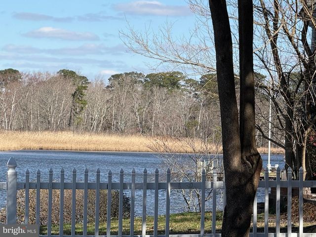 28276 RIVERSIDE DR, Salisbury, MD 21801