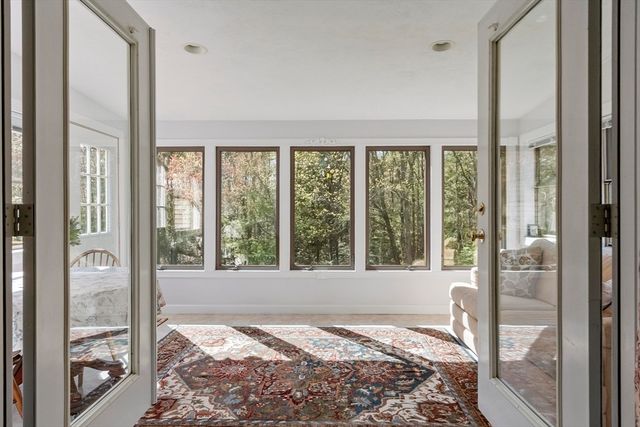 118 Willis Rd, Gardner, MA 01440