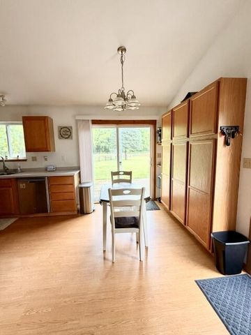 W5182 Jason ROAD, Elkhorn, WI 53121