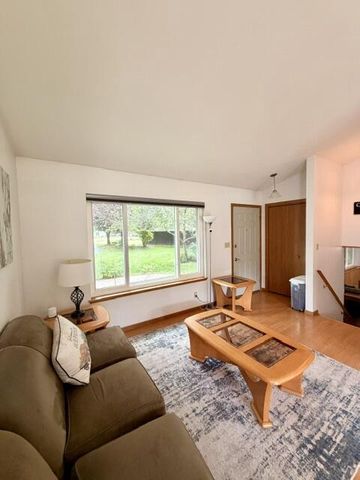 W5182 Jason ROAD, Elkhorn, WI 53121