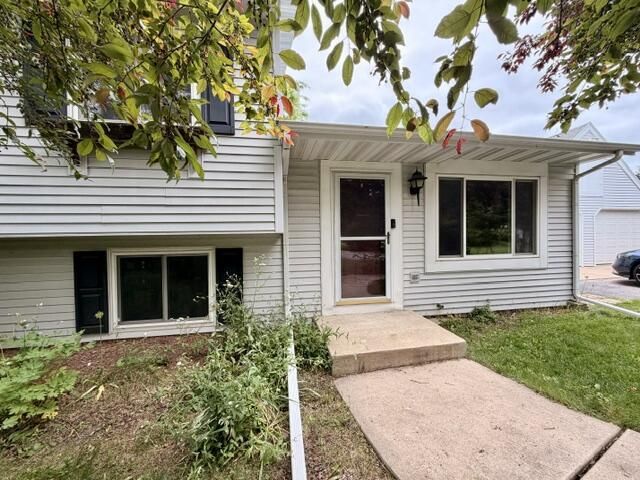 W5182 Jason ROAD, Elkhorn, WI 53121