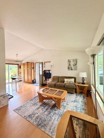 W5182 Jason ROAD, Elkhorn, WI 53121
