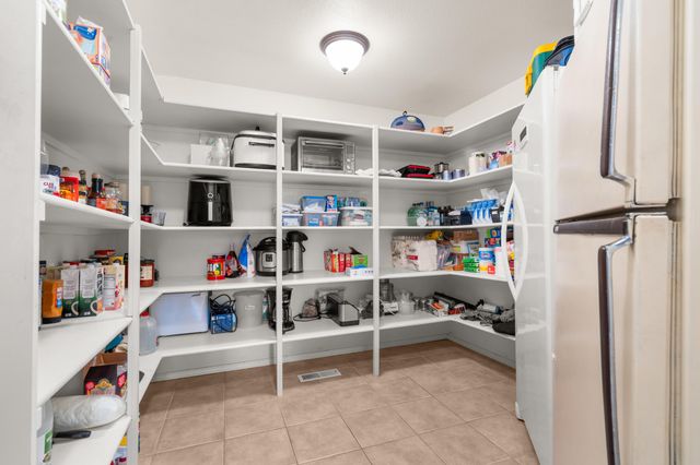 4935 Cherry Lane, Medford, OR 97504