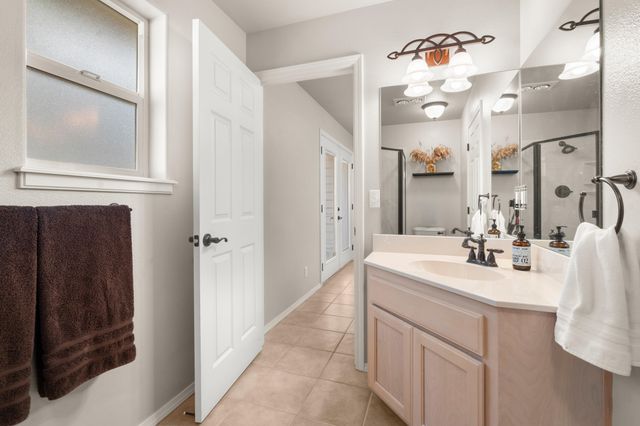 4935 Cherry Lane, Medford, OR 97504