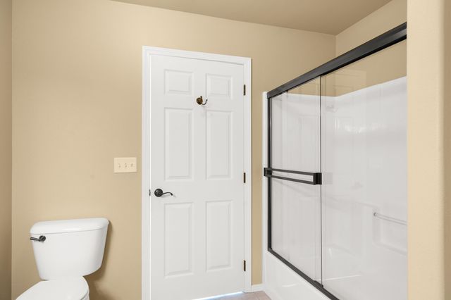 4935 Cherry Lane, Medford, OR 97504