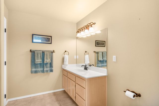 4935 Cherry Lane, Medford, OR 97504