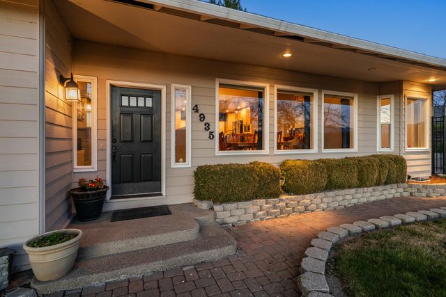 4935 Cherry Lane, Medford, OR 97504