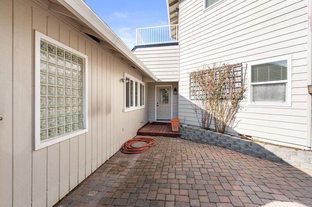 4935 Cherry Lane, Medford, OR 97504