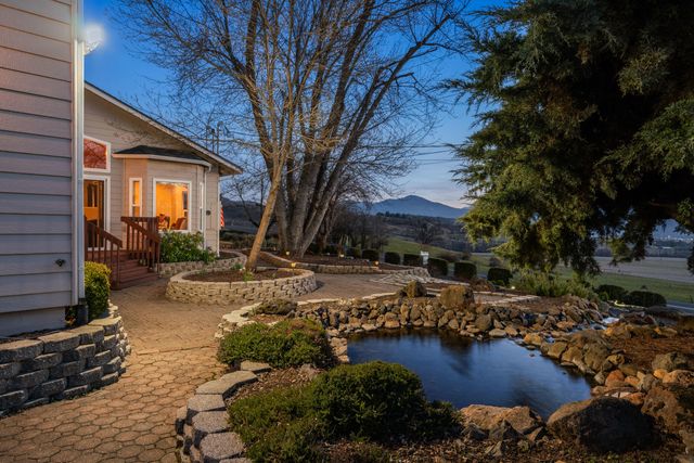 4935 Cherry Lane, Medford, OR 97504