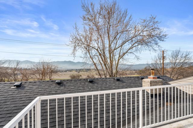 4935 Cherry Lane, Medford, OR 97504