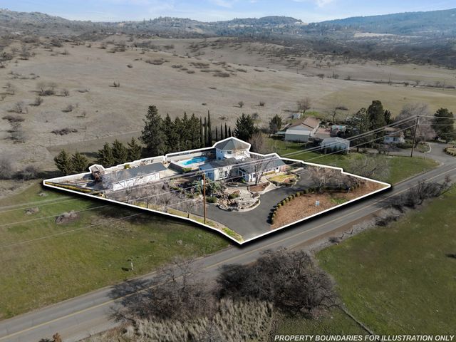 4935 Cherry Lane, Medford, OR 97504