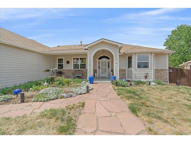 1075 S Elmira St, Denver, CO 80247