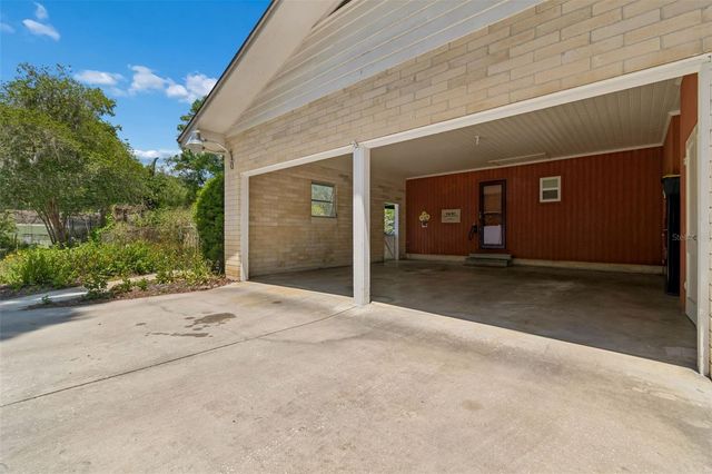707 N JOHNSON STREET, Plant City, FL 33563