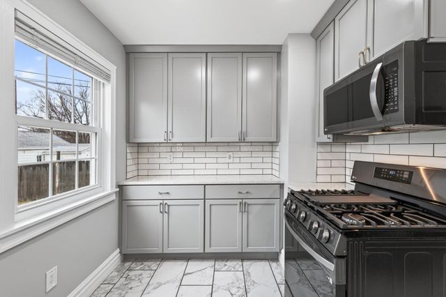 3334 Pierce Street NE, Minneapolis, MN 55418