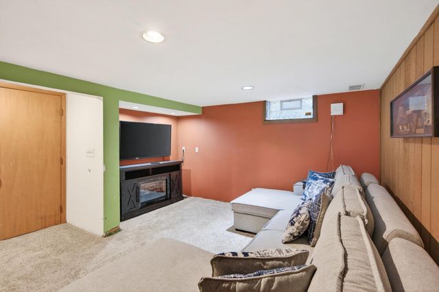 3334 Pierce Street NE, Minneapolis, MN 55418