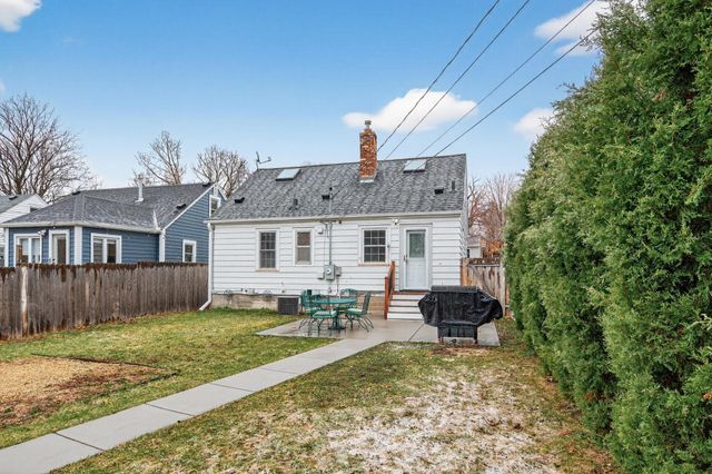 3334 Pierce Street NE, Minneapolis, MN 55418