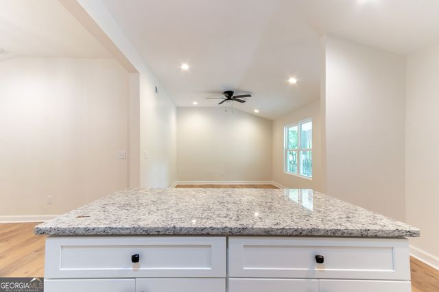 6532 Voyles Drive, Riverdale, GA 30274
