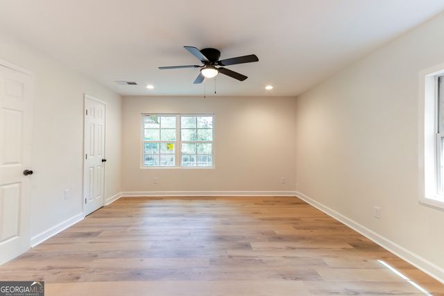 6532 Voyles Drive, Riverdale, GA 30274