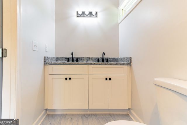 6532 Voyles Drive, Riverdale, GA 30274