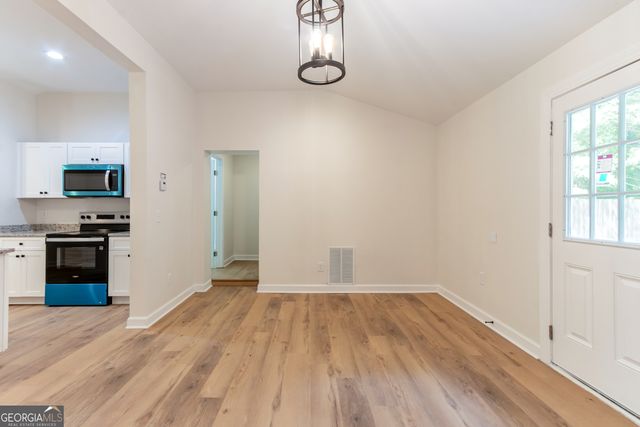 6532 Voyles Drive, Riverdale, GA 30274