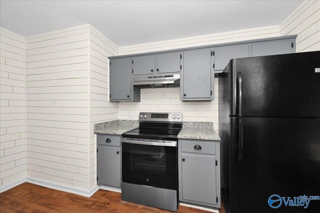 207 Walker Drive SW, Arab, AL 35016